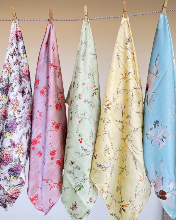 Satin printed scarves - floral